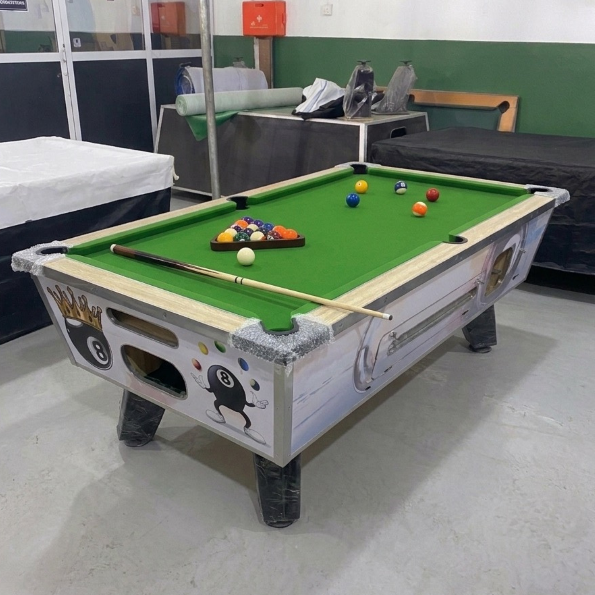 High-Performance Wooden-Top Snooker Table High-Performance Wooden-Top Snooker Table